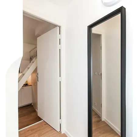 5e Entre Notre Dame & Pantheon Apartment *