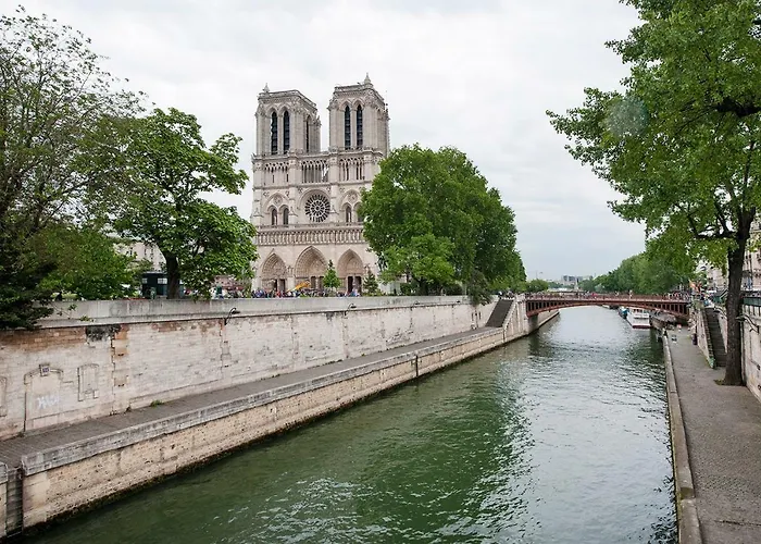 Apartman 5e Entre Notre Dame & Pantheon